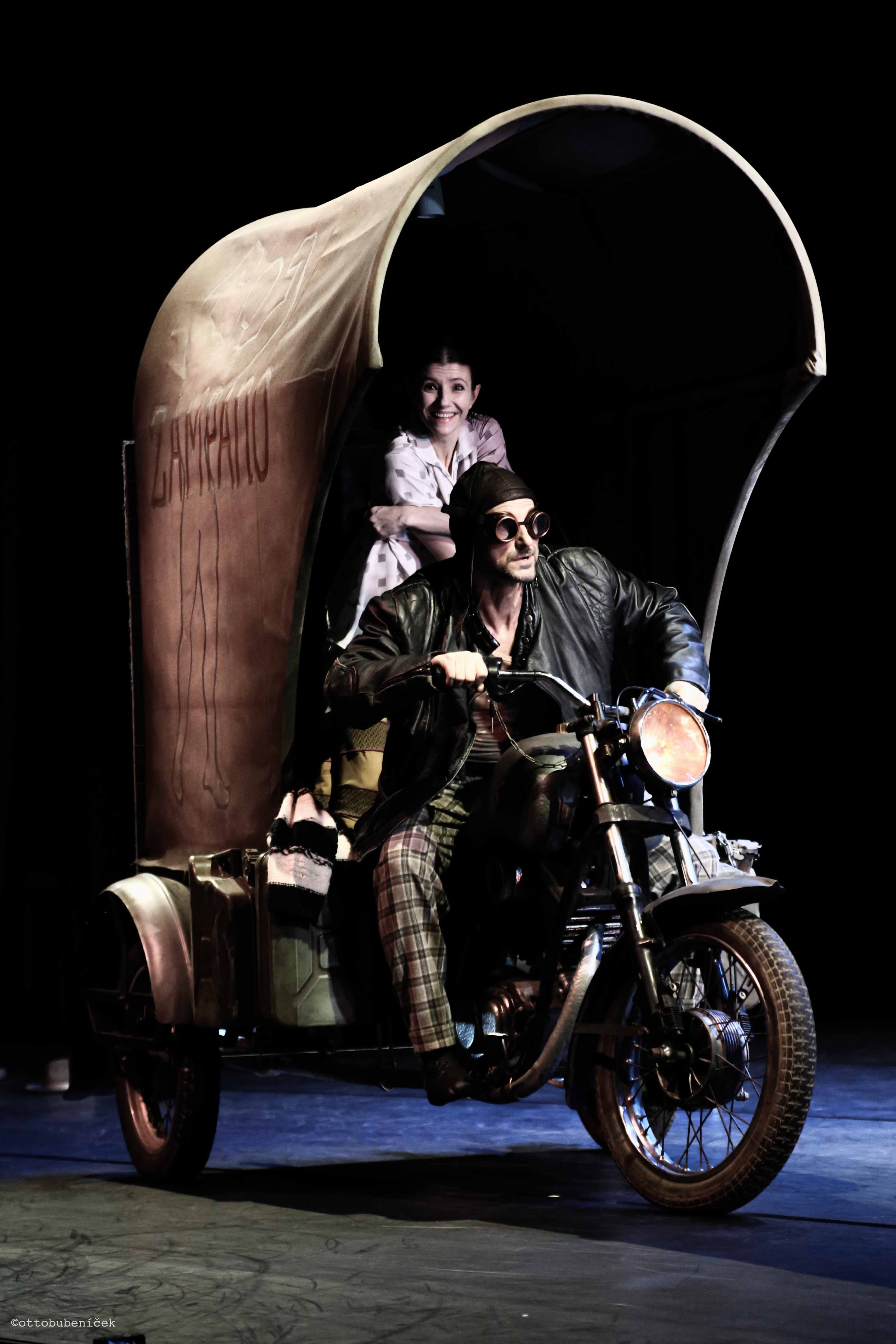 La Strada gallery 14