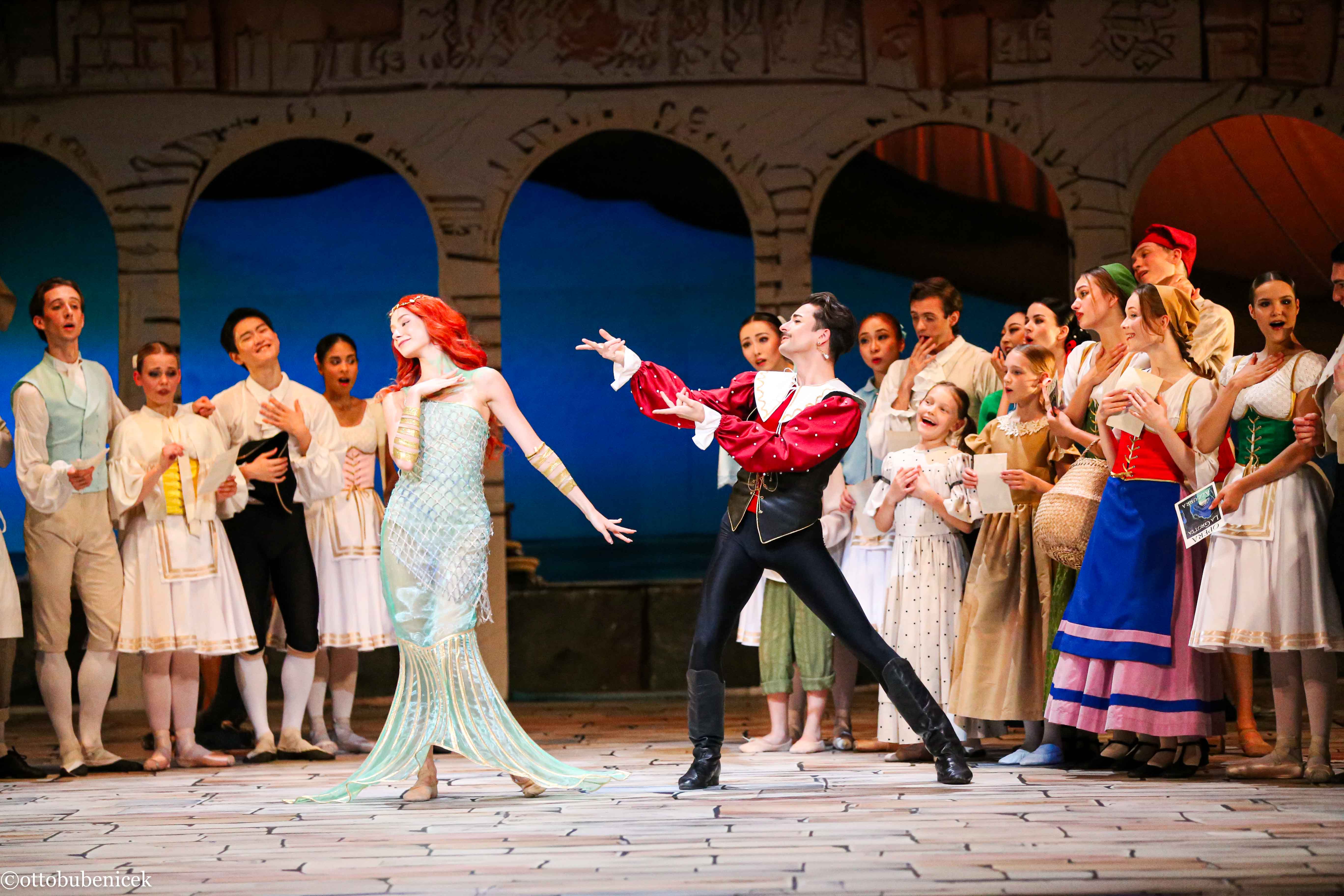 Napoli production photos 18