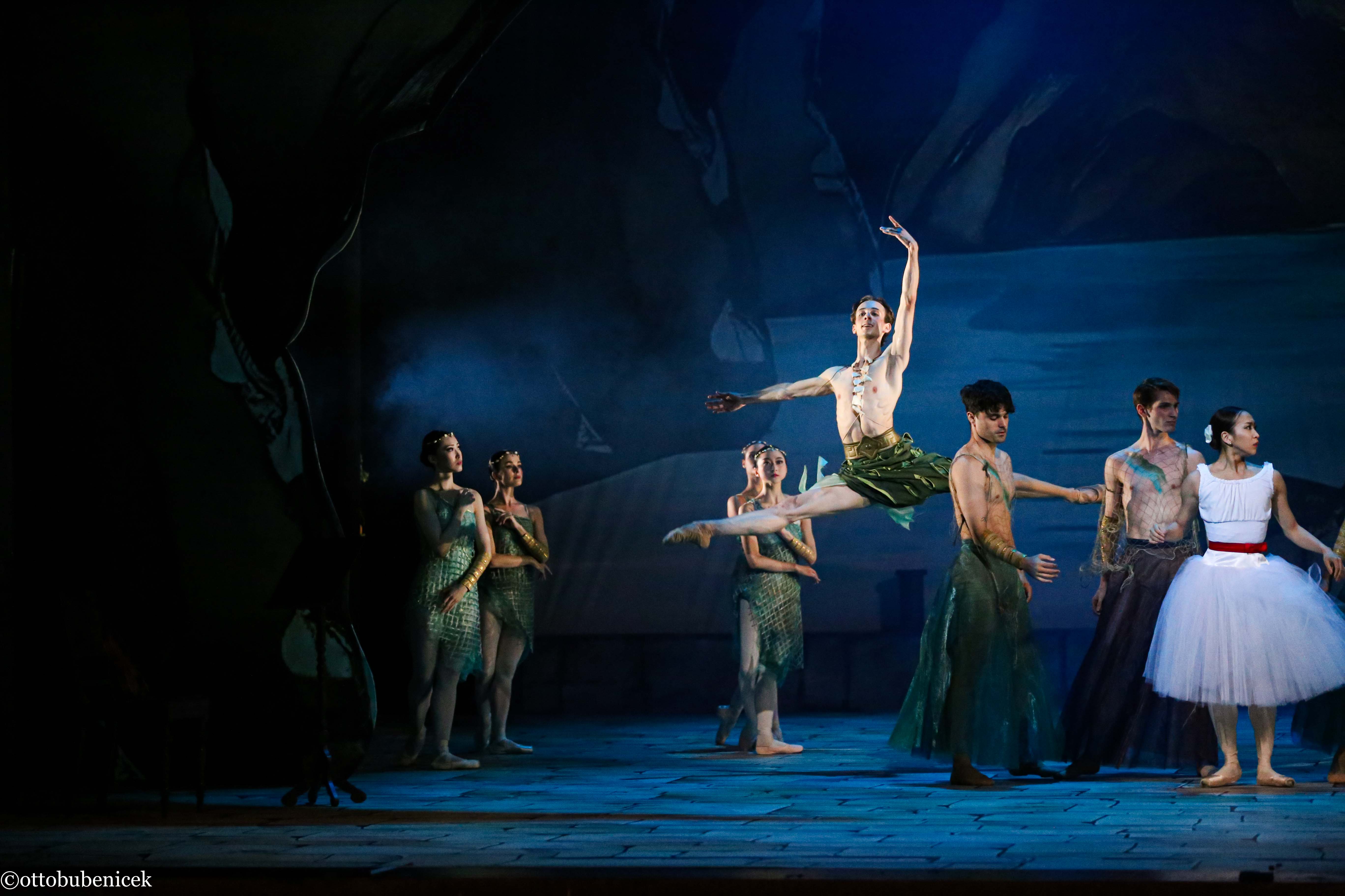 Napoli production photos 25