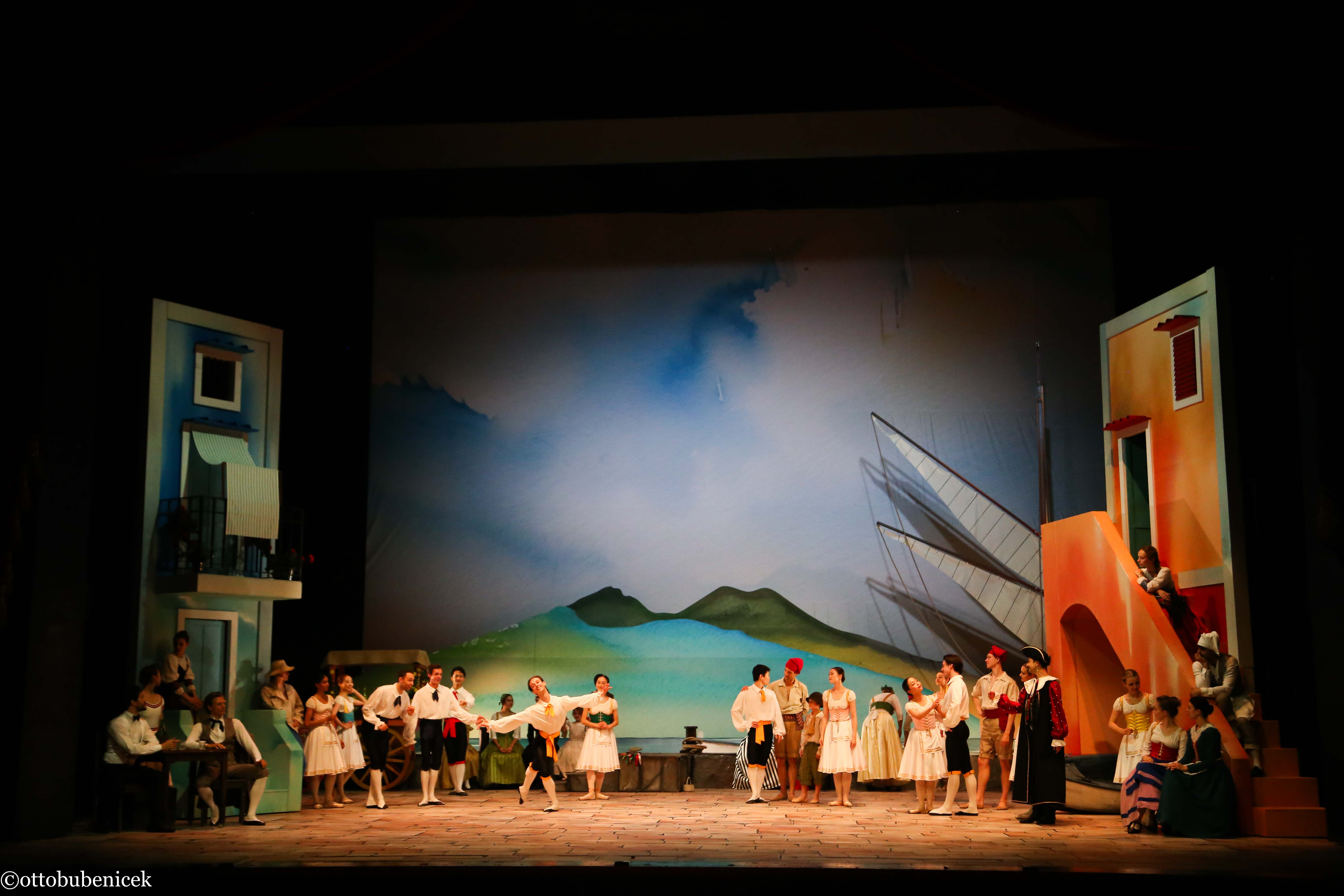 Napoli production photos 28