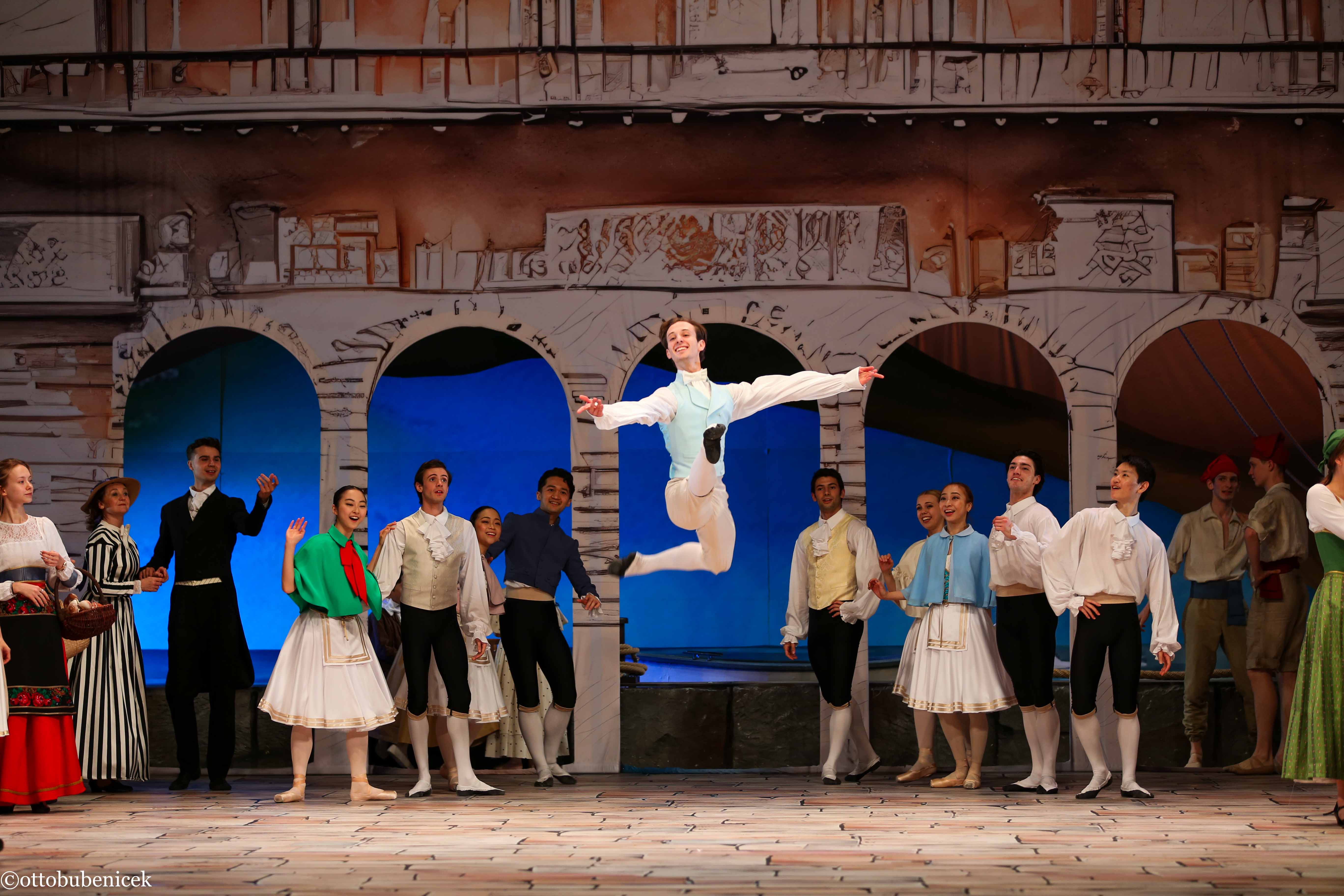 Napoli production photos 5